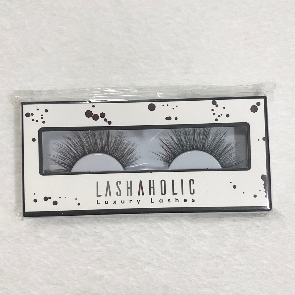 Lashaholic Luxury False Lashes - Kiss Me